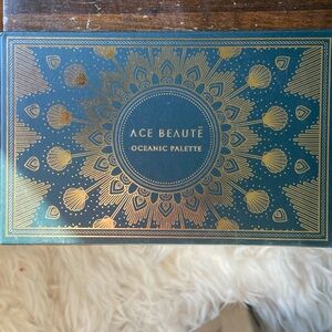 Ace Beauté Oceanic Palette